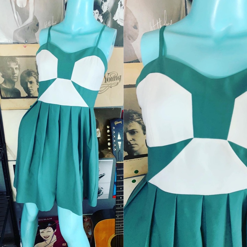 NWOT Anthropologie PNIINA Color Block Sage fit and flare retro teal